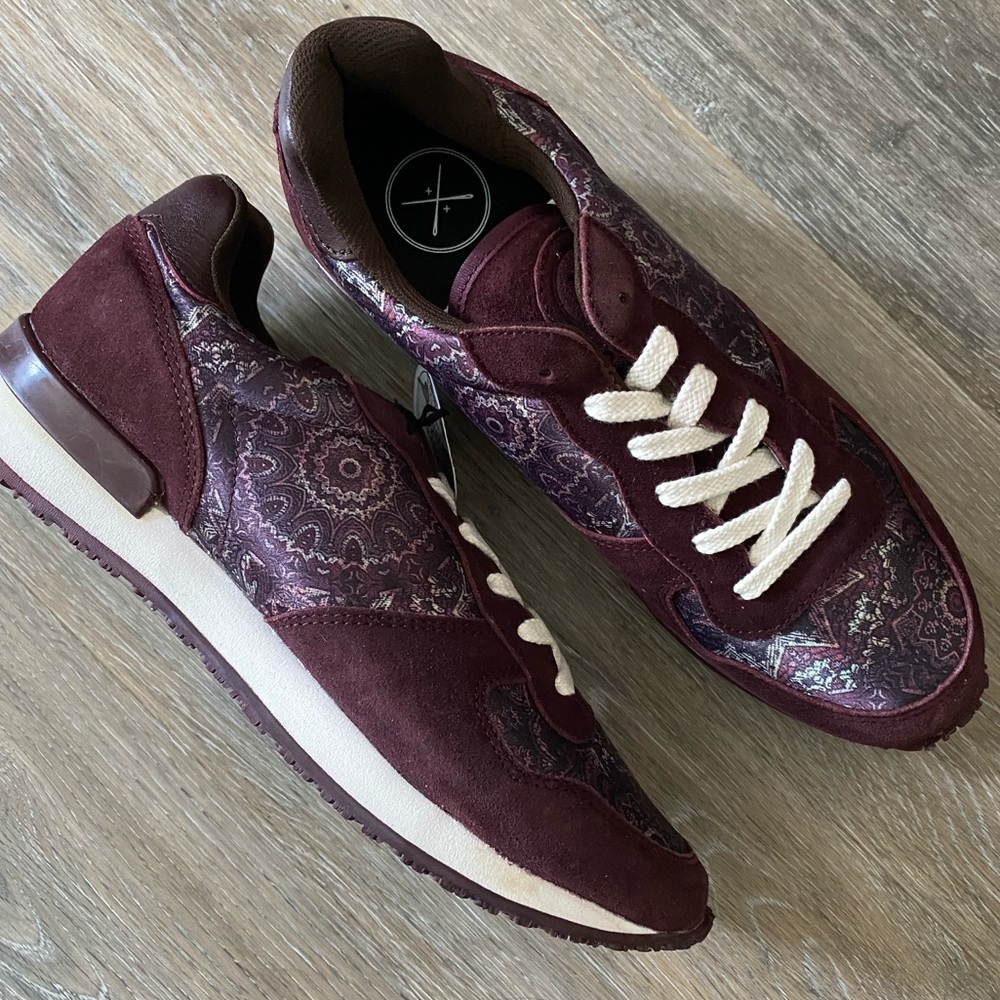 Sneakers | INKKAS | Size 12